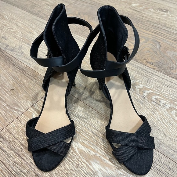 Joe’s Marcy Gray Denim High Back Crossed Front Heeled Sandal - Picture 2 of 16